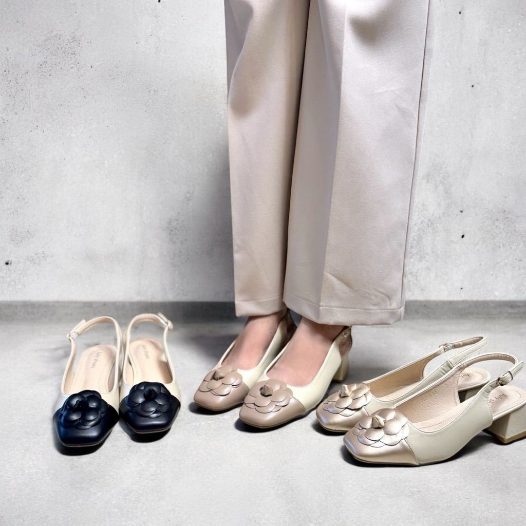 รองเท้าjuly shoes รุ่น732-6ดอกคามิเลีย