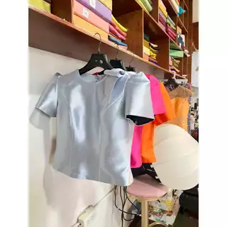 เสื้อผ้าไหมอิตาลีอัดกาวทั้งตัว เเขนสั้นแต่งโบว์ที่ไหล่ รุ่น [อิตาลีโบว์เดี่ยว]