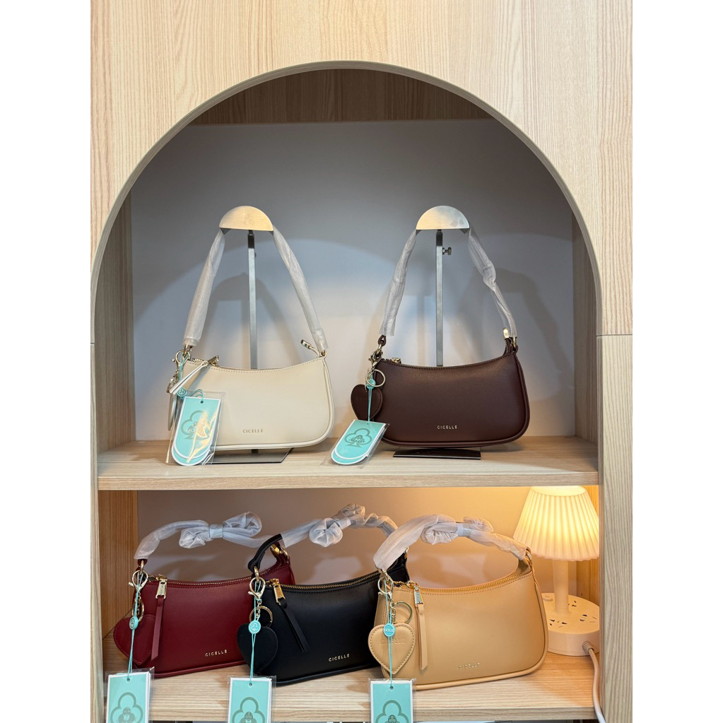 #818 🦋BUTTER BAG แบบเรียบๆ✨กระเป๋าแบรนด์ CICELLE (ซี-เซล) สไตล์ Modern Luxury