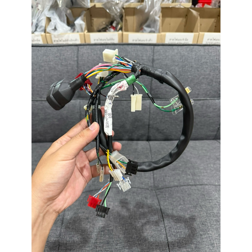 สายไฟเรือนไมล์ เวฟ125i หัวฉีดตัวแรก หน้าแหลม(หนูลองยา) แท้เบิกศูนย์ *32101-KPH-690*