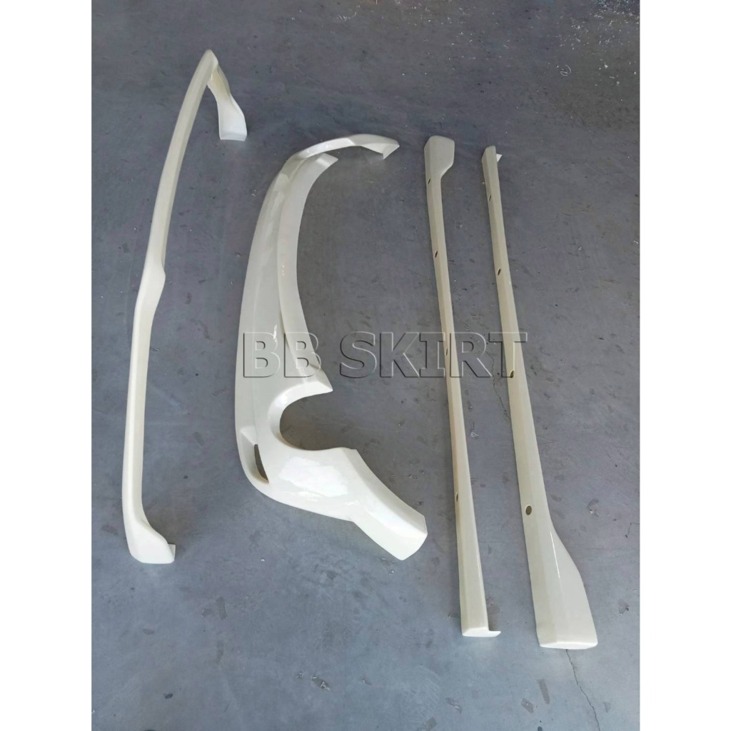 สเกิร์ต ชุดแต่งรถยนต์ MAZDA 3 5 ประตู รุ่นปี 2014-2017 ทรง MAZDA SPEED