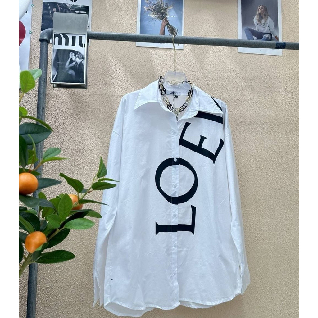 เชิ้ตงานไฮเอน เกรดพรีเมี่ยมงานป้าย  อก44-46 ยาว28 ราคา340 บาท  ผ้าเนื้อดีค่ะ ถ่ายจากสินค้าจริงค่ะ