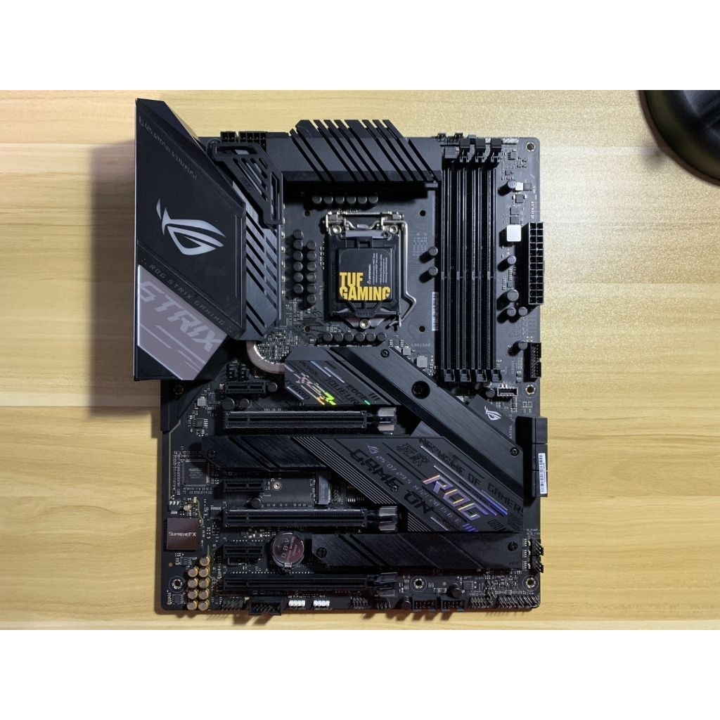 ASUS ROG STRIX Z490-F GAMING