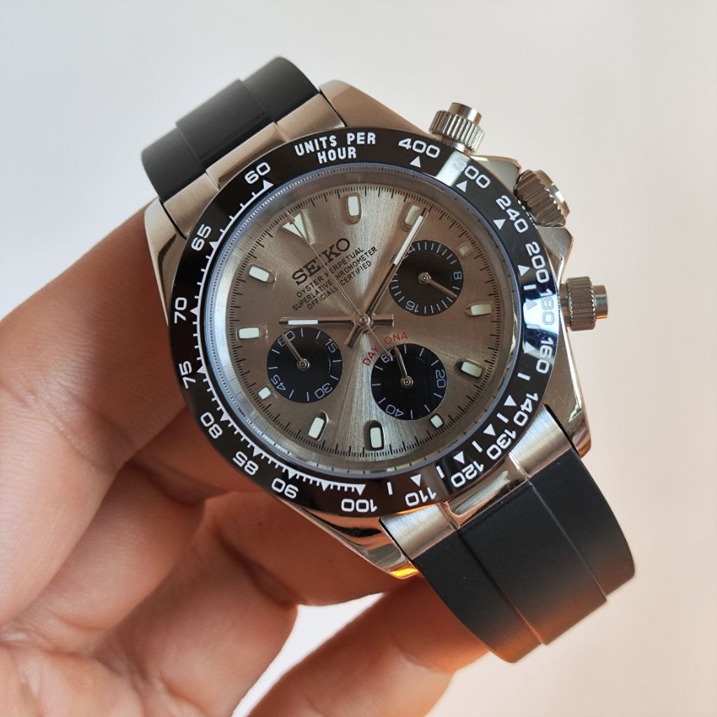 Seiko Daytona Platinum Grey with Rubber Strap