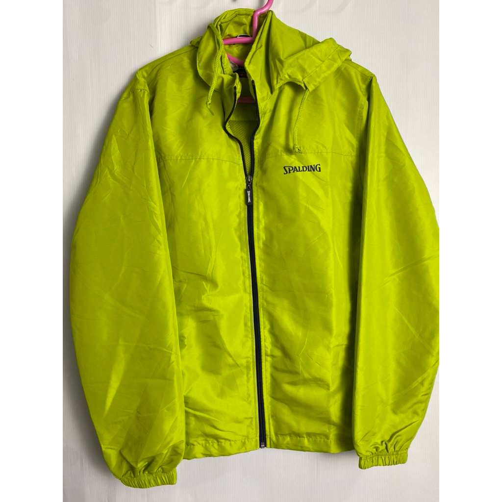 เสื้อแจ็ตเก็ต Spalding (42u)