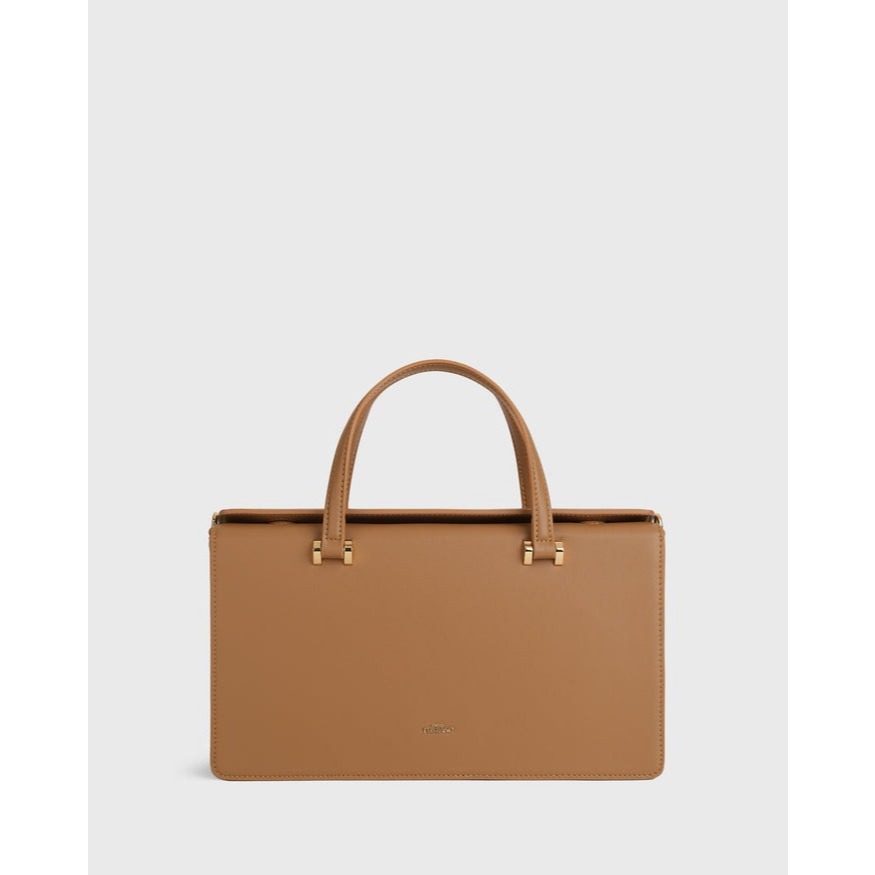 Tocco Toscano Nova Satchel กระเป๋าทรงคลาสสิก ดีไซน์โมเดิร์น ผลิตจากเส้นใยข้าวโพดธรรมชาติ