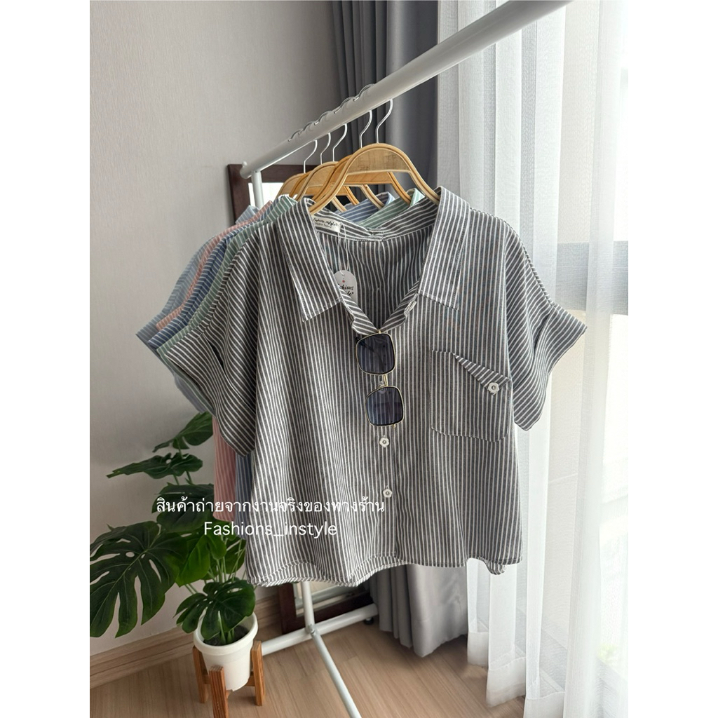 [อก 44] เสื้อเชิ๊ตกระดุมหลังผ้าคอตตอนแต่งกระเป๋า (TB1)