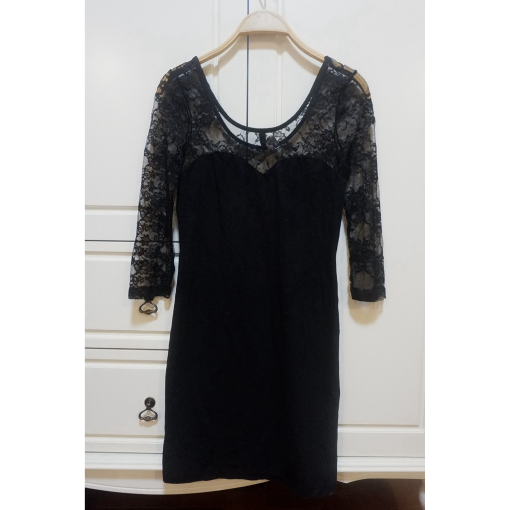 (มือ2 พร้อมส่งต่อ) 🖤เดรส Divided by H&M🖤ผ้าบางไม่หนา