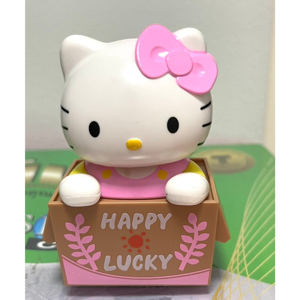 #ตุ๊กตาโซล่าเซลล์  ลายKittyคิตตี้ ตั้งในรถหรือในบ้านก็ได้