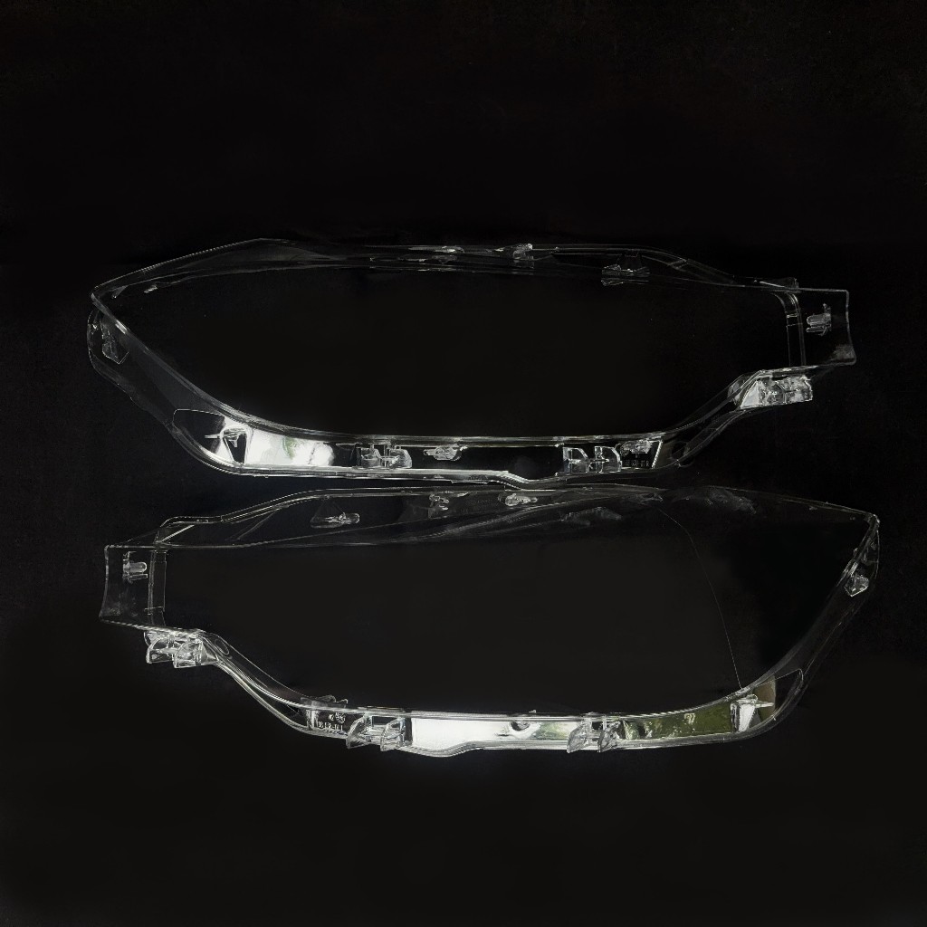 เลนส์ไฟหน้า / กรอบไฟหน้าทดแทน สำหรับ F30 LCI