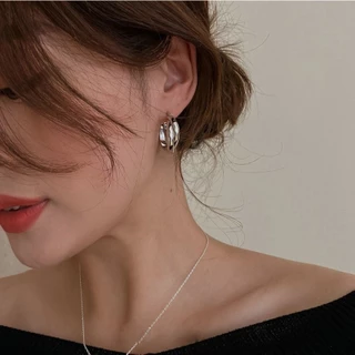 DOLIA [พร้อมส่งจากไทย] ต่างหูห่วงเงินแท้ S925 ต่างหูห่วงบิดทรงเกียว สายฝอ ต่างหูสไตล์เกาหลี ราคาต่อ 1 คู่ A11