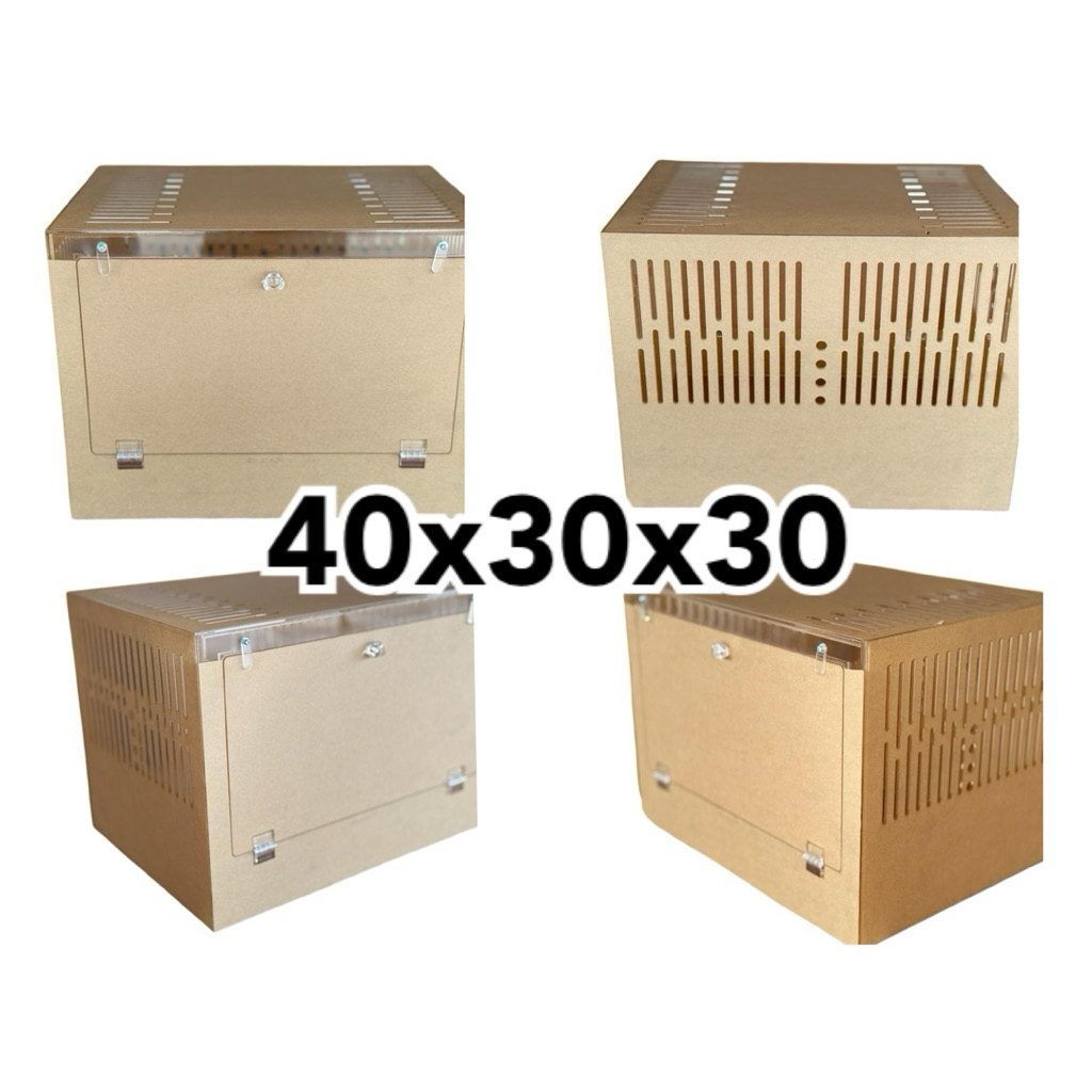 กล่องอะคริลิค(ใส) ขนาด 40x30x30 cm. หนา 3 มิล รูประบาย 0.5 cm. รูกลม 1 cm. ฝาเปิดหน้า ตัวล๊อค 2 บานพับ 2 มือจับสวยงาม