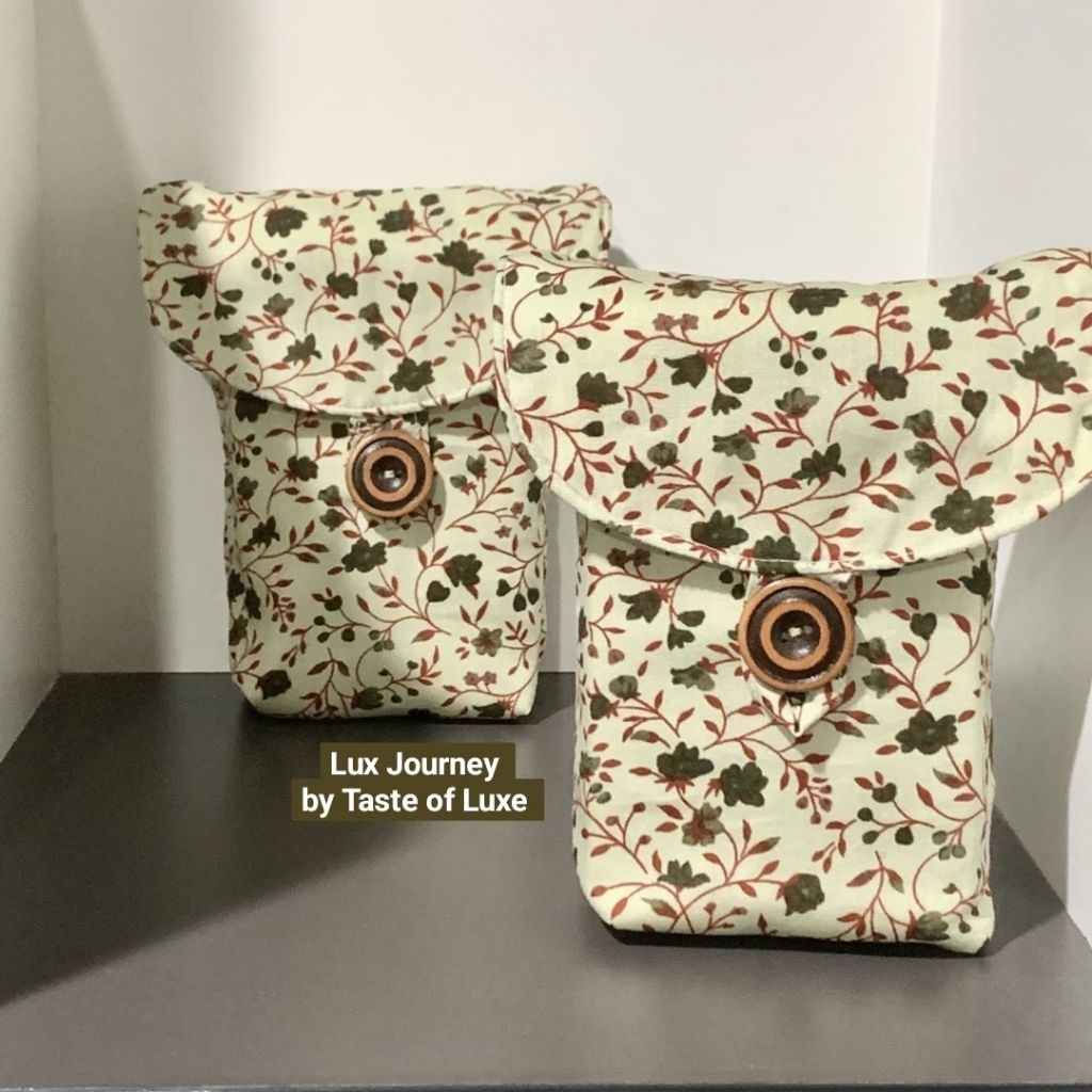 ถุงผ้าถนอมหน้าไพ่บุนุ่มภายใน : Lt Green Tarot Bag Standard Size / Handmade