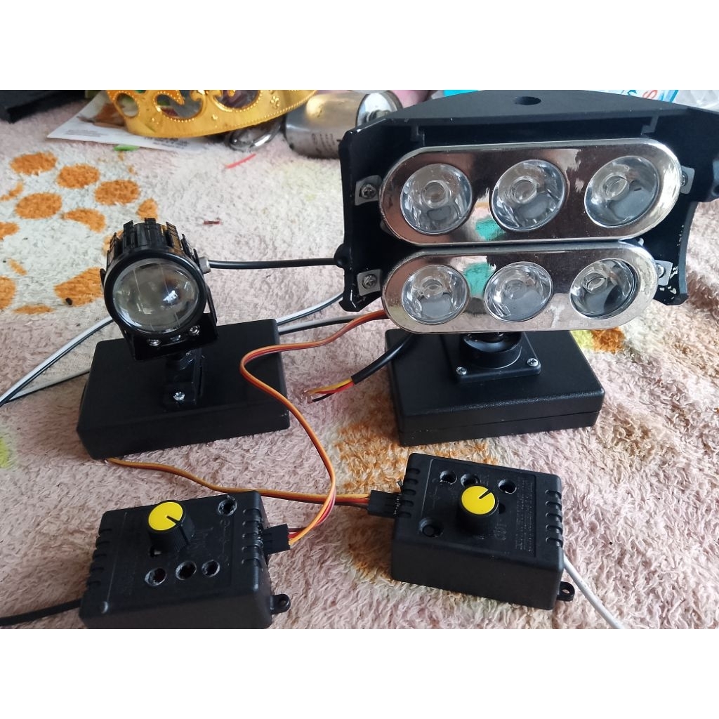 ไฟส่ายหน้าLP6000  หรือติดกระโปรงหน้ารถ