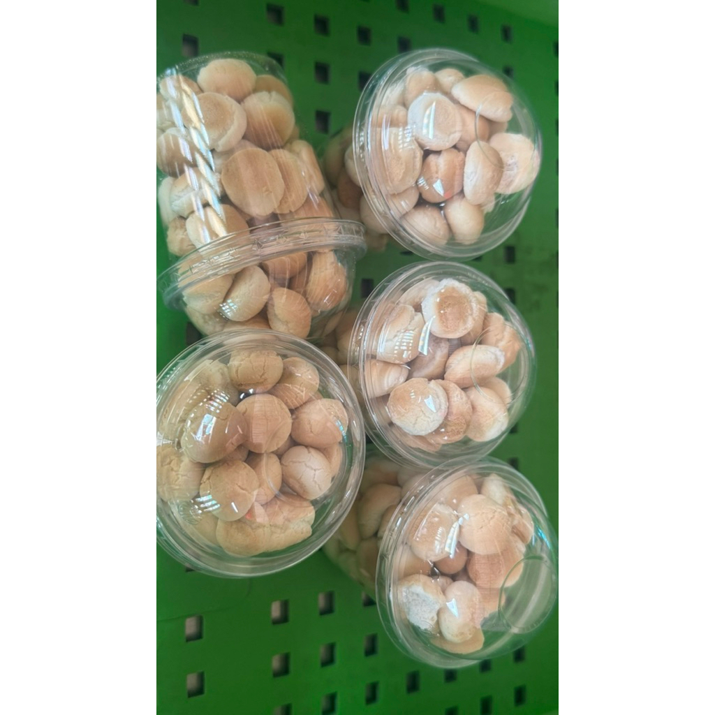 ขนมผิง ขนมโบราณ 60 กรัม ขนมยุค 90  (ซื้อ 1 แถม1)