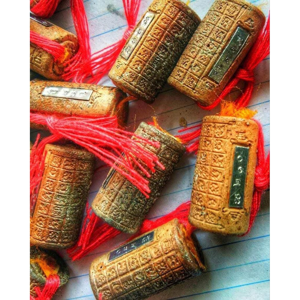 ตะกรุดสาริกาหลงรักสาริกาหลงเงามหาบุรุษ 8 พุทธคง 

หลวงปู่ศักดิ์ สมาหิโต

ลงหัวใจสาริกาหลงรักสาริกาหลงเงา
 - รูปที่ 4