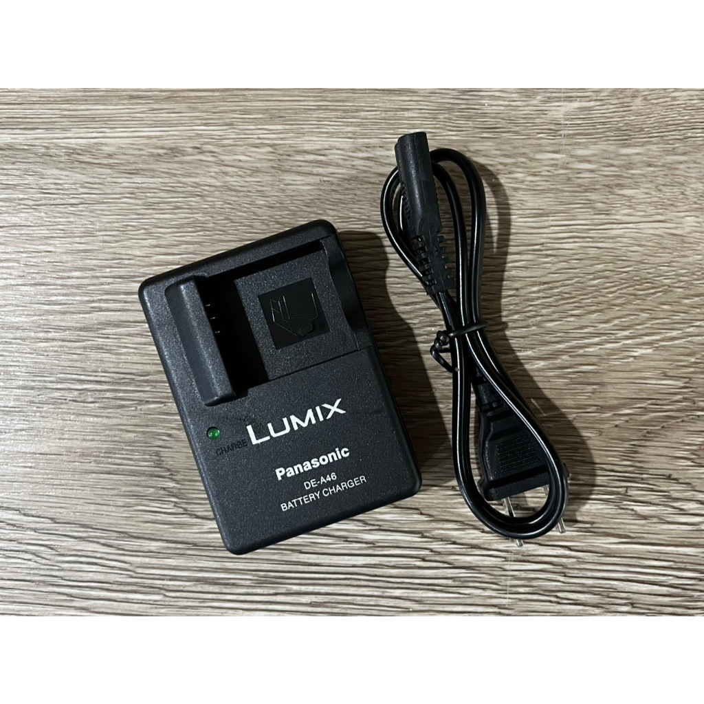 แท่นชาร์จพร้อมสายไฟ Panasonic Lumix (DE-A46) DMC-TZ1 TZ2 TZ3 TZ4 TZ5 TZ11 TZ15 TZ50 TZ2S TZ2EB-K TZ3