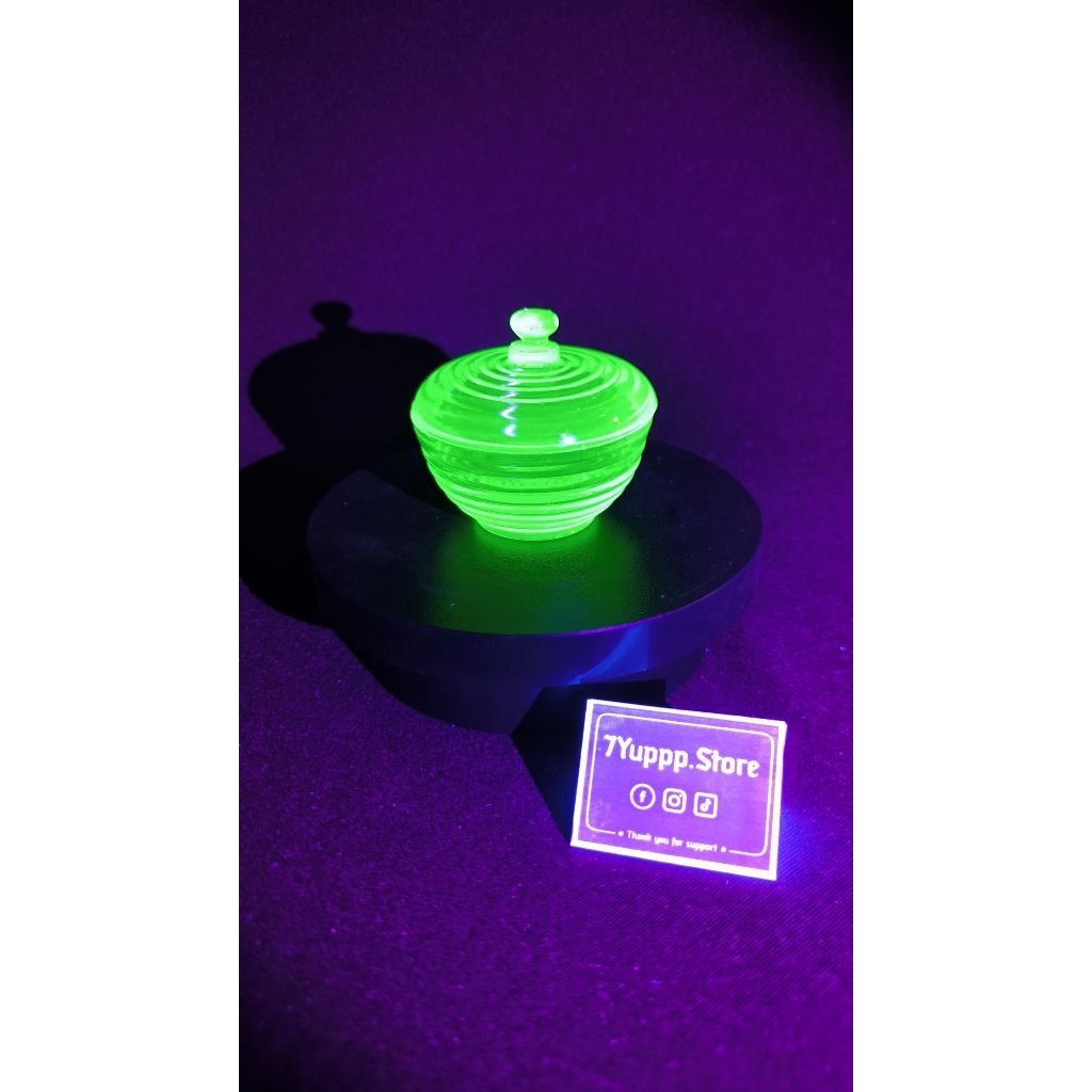 🌟 ตลับแก้วยูเรเนียมวินเทจ ขนาดเล็กน่ารัก🌟 Uranium glass