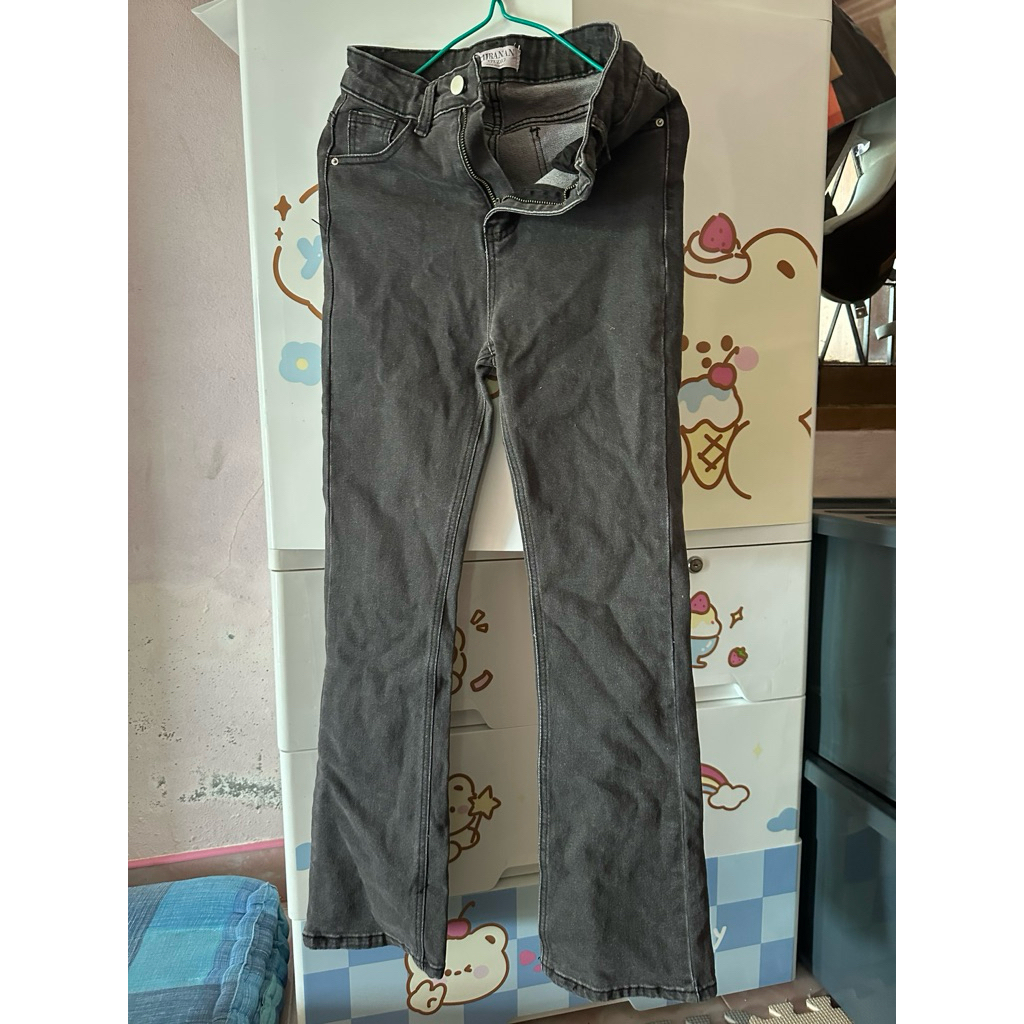 กางเกงยีน ป้ายJiranan Studio ไซร้S