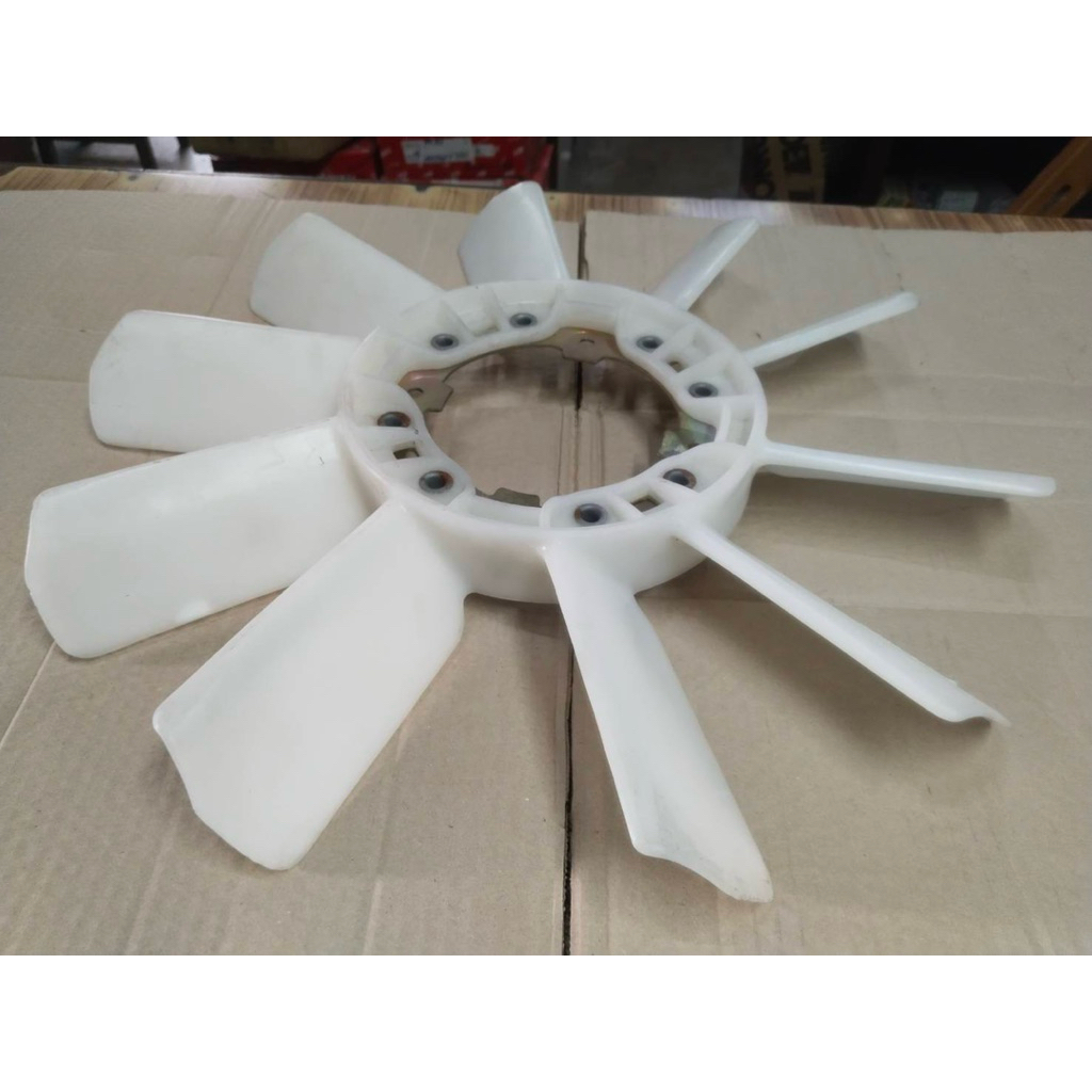 ใบพัดลม ใบพัดลมหม้อน้ำ TOYOTA.CHASER CROWN. MARK II 1JZ-1JZ-GE-1JZ-GTE โตโยต้า 10 ใบ ยาว 17.5 นิ้ว 4