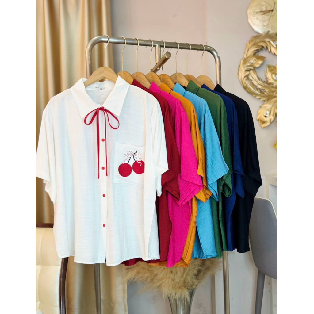 (อก 50“) เสื้อเชิ้ตแขนสั้น (ปักเชอร์รี่) 🍒 “กระดุมแดง” **Over size