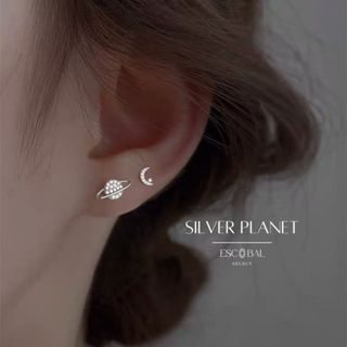 ESCOBAL ต่างหูเงินแท้ Silver Planet ต่างหูเพชร ตุ้มหูเงินแท้…