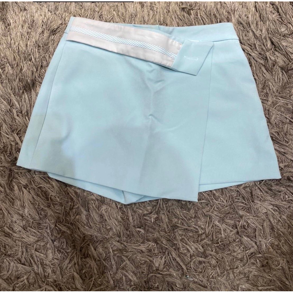 กางเกงขาสั้น Jaspal แบรนด์แท้จาก Shop100% ป้าย 1,895   S เอว 28-30 ,M เอว 30-32