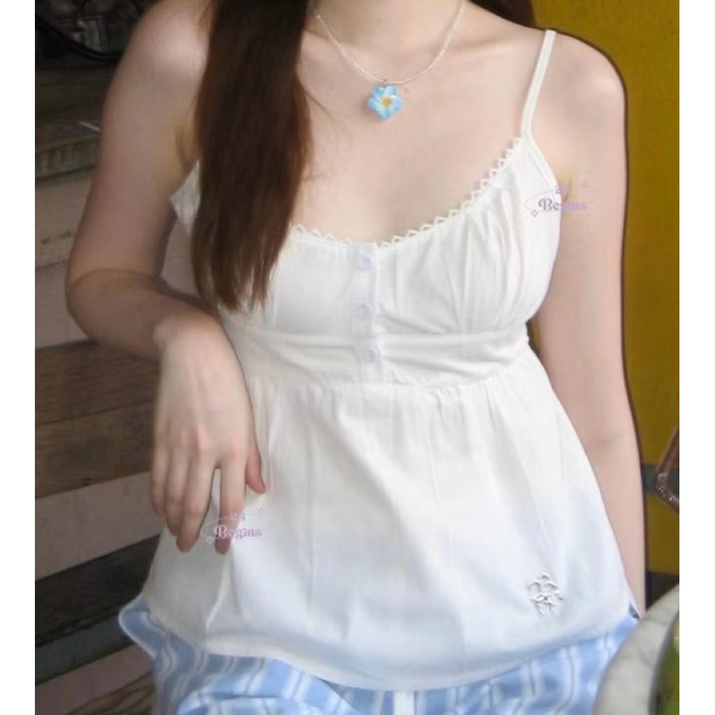 ส่งต่อ เสื้อสายเดี่ยวสีขาว23 begins เคยลองใส่ครั้งเดียว ไซส์ L