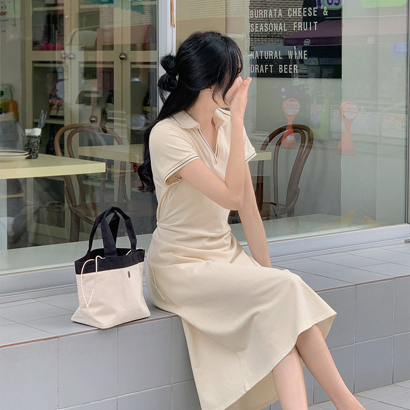 【S-4XL】 เดรสยาว เดรสทำงาน ออกงานสีเบจ คอปกคอวี แขนสั้น ทรง A-line ยาวคลุมเข่า เดรสพลัสไซซ์