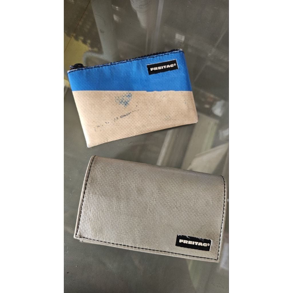 กระเป๋าสตางค์freitag2ใบ