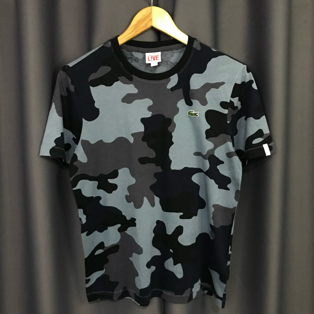 เสื้อยืด Lacoste Live