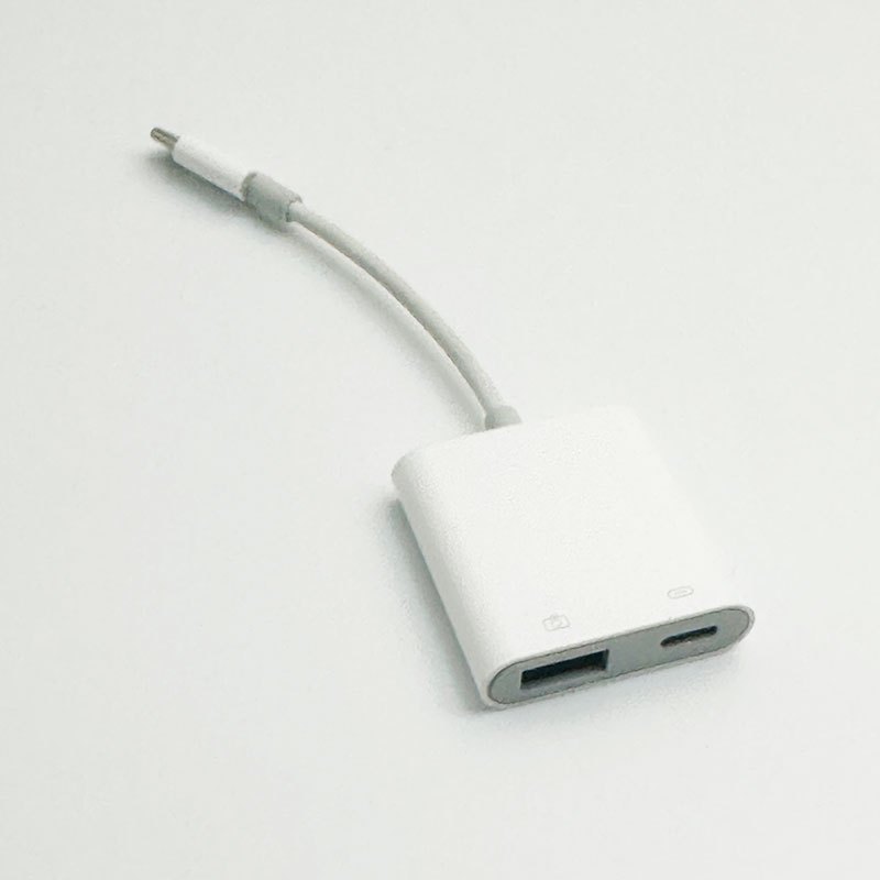 IP-2in1 PD / LT + USB3.0 สามารถใช้สําหรับการชาร์จโทรศัพท์มือถือการส่งข้อมูลคอมพิวเตอร์ดิสก์ U แป้นพิมพ์และเมาส์