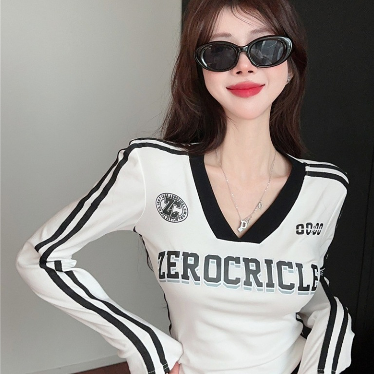 พร้อมส่งในไทย ** เสื้อแขนยาวเข้ารูปผ้ายืดตามตัว สกรีนลายด้านหน้า ผ้านิ่มใส่สบาย Y234 รูปที่ 4
