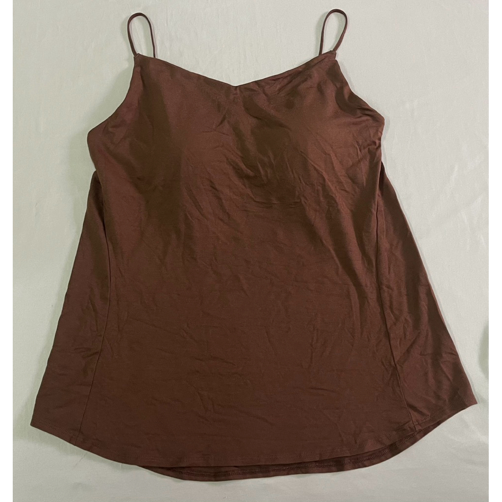 Bratop UNIQLO สีน้ำตาล