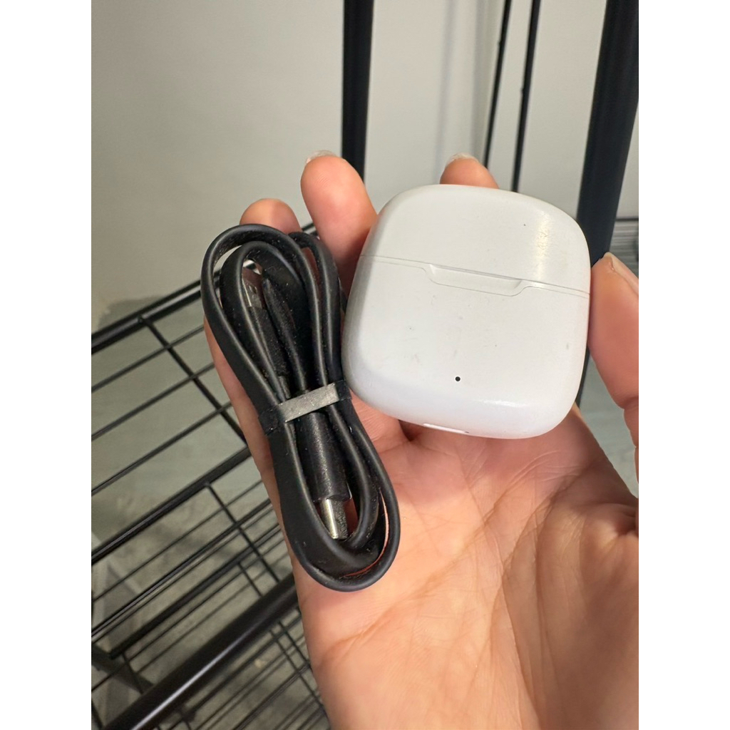 หูฟัง TWS Earbuds iSuper Evo buds air มือ2 ใช้งานปกติ