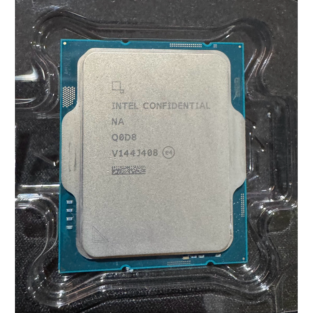 Core i9 13900 ES(Q0D8) 24C 32T