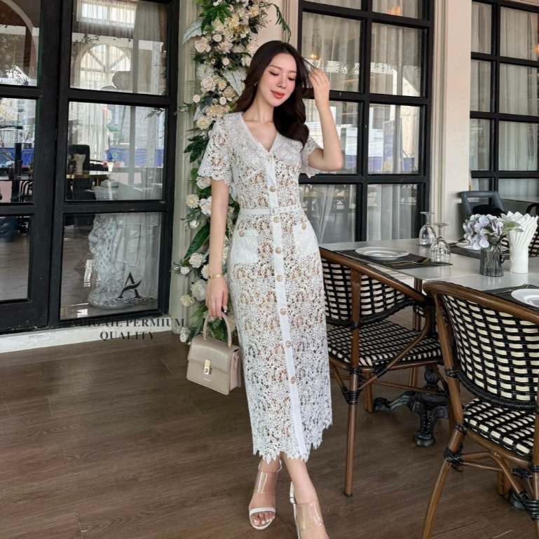 ABIGAIL เดรสยาวใบเฟิร์นผ้าลูกไม้(ซับในแยกชิ้น)--สีขาวว(*สอบถามสต๊อกก่อนกดสั่งน๊า)