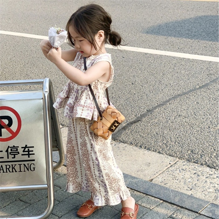 Mom Kids🌸พร้อมส่งในไทย🌸ชุดเด็กหญิงเที่ยวทะเล สายบาไหมยา  แขนลำเลิงไม่มีแขน ใส่สบาย ฤดูร้อน 1-7 ปี