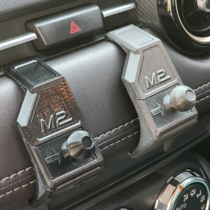 ที่วางโทรศัพท์หัวบอล 17mm ตัวยึดกับรถ รุ่น Mazda 2