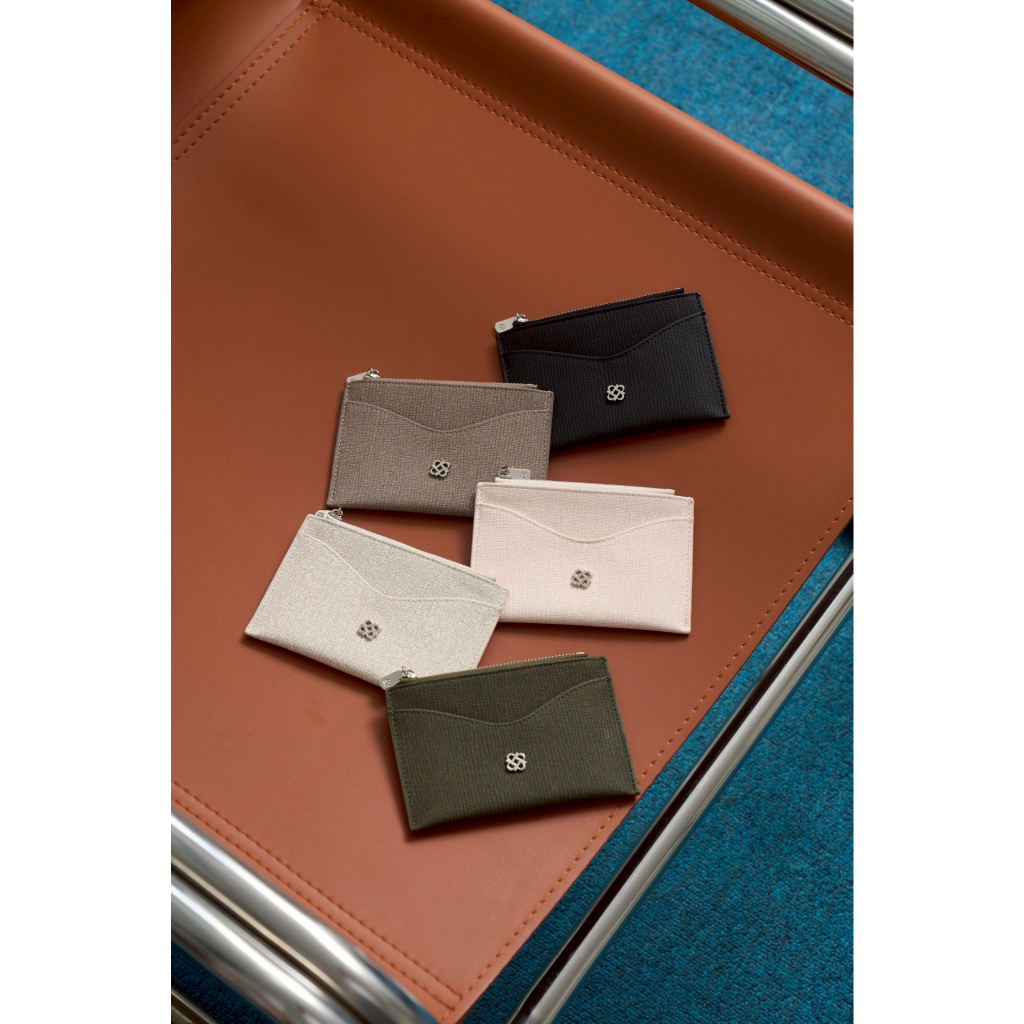 PEROTA “Puffy Card Holder” มาพร้อมกล่อง