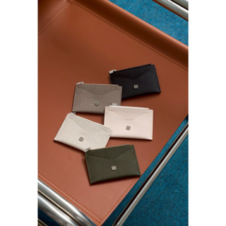 PEROTA “Puffy Card Holder” มาพร้อมกล่อง