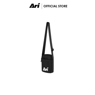 ARI ESSENTIAL POCKET BAG - BLACK (AHW1585-01) กระเป๋าสะพายข้าง อาริ ESSENTIAL POCKET สีดำ