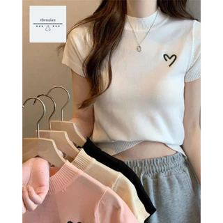 พร้อมส่งในไทย** เสื้อไหมพรมปักหัวใจด้านหน้า เสื้อยืดคอตั้งแขนสั้น สำหรับผู้หญิง Y205