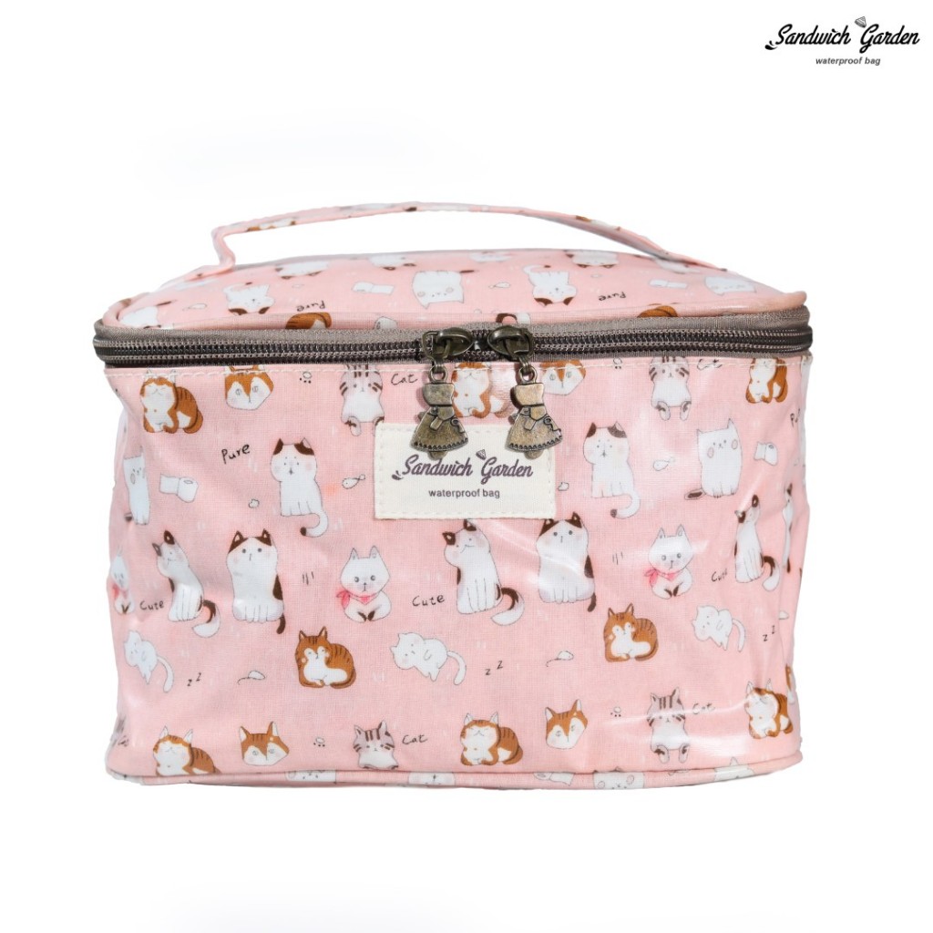 กระเป๋าใส่เครื่องสำอางค์ ทรงตั้ง วัสดุผ้าเคลือบกันน้ำแบบเนื้อด้าน แบรนด์ Sandwich Garden