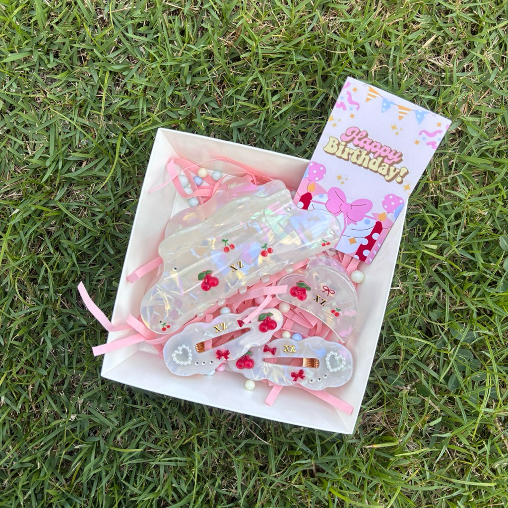 เซ็ทของขวัญกิ๊บติดชื่อตกแต่งฟรี รุ่นก้อนเมฆ เหมาะสำหรับคนผมหนา