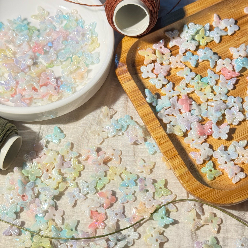 (ส่งจากไทย!!)จี้ผีเสื้ออะคริลิค ผีเสื้อเล็กงานเคลือบ 100 ชิ้น DIY