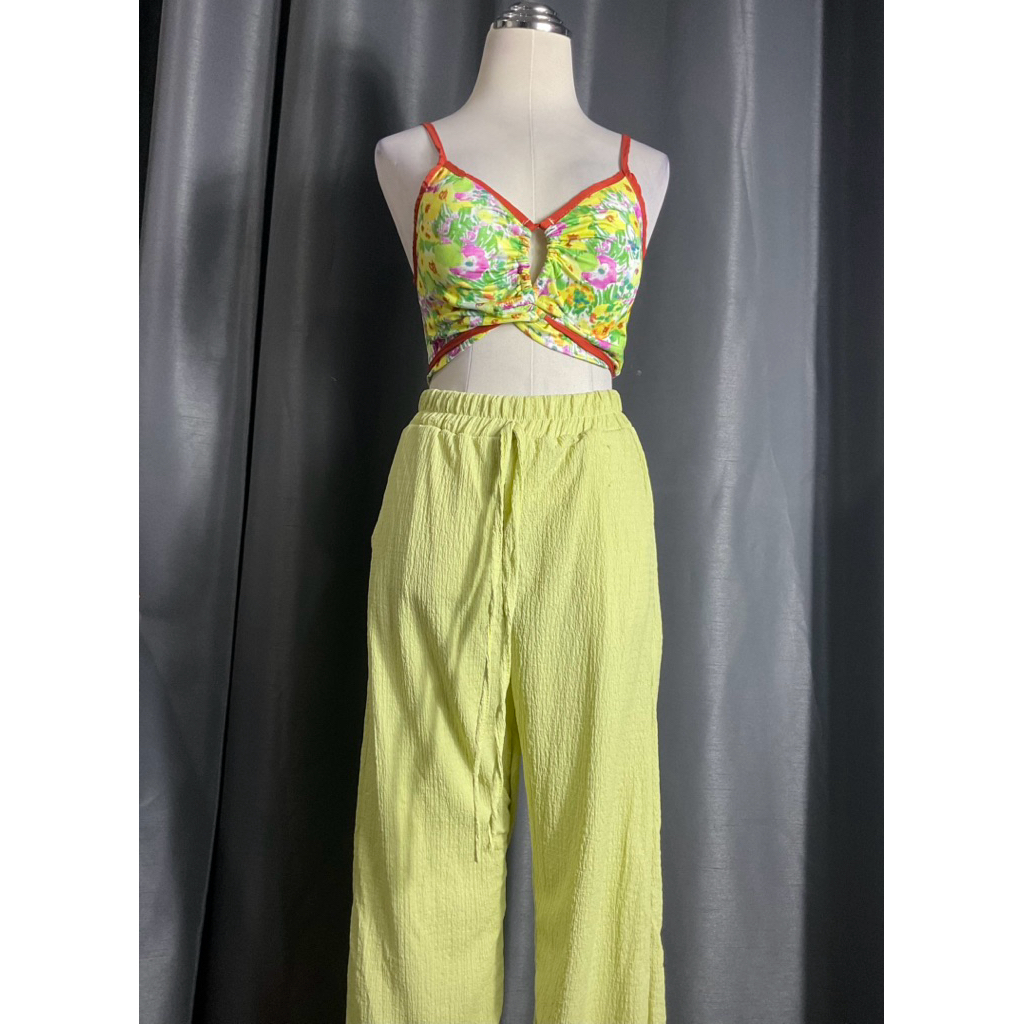 01706 New!!! ชุดเซ็ท เสื้อและกางเกงขายาว ป้าย zara มือ 1 ใส่สบายและเซ็กซี่มากค่ะ