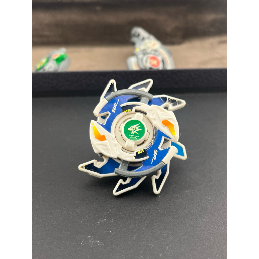 Beyblade Slash Liger HMS
