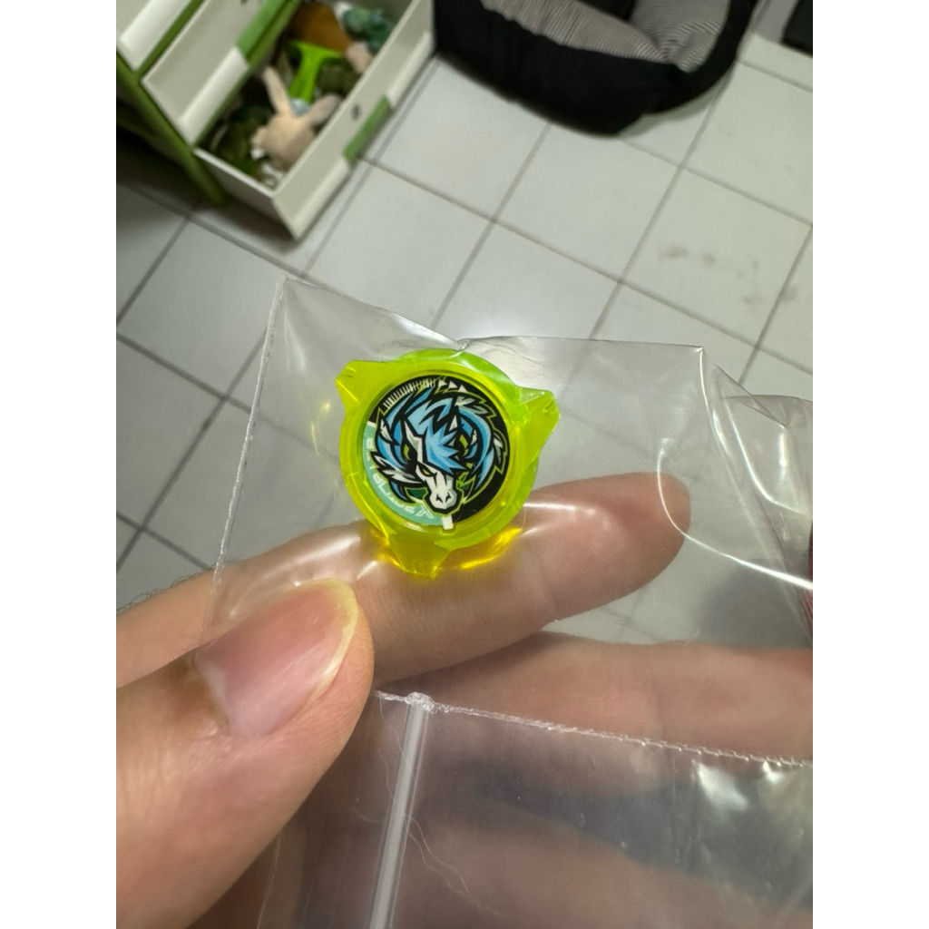 Beyblade x ชิ้นส่วน มือ1