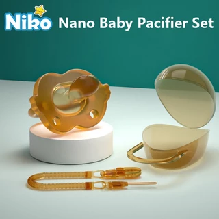 NIKO จุกหลอกซิลิโคน กลางวัน กลางคืน สำหรับเด็กแรกเกิด - 2ขวบ จุกนมหลอก แถมฟรีกล่องเก็บกับสายคล้อง จุกดูด จุกนมหลอก